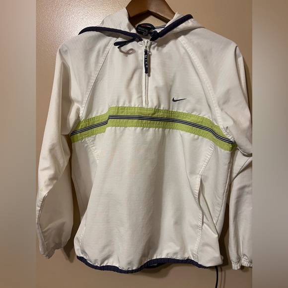 Nike vintage small hoodie jacket - Picture 12 of 15